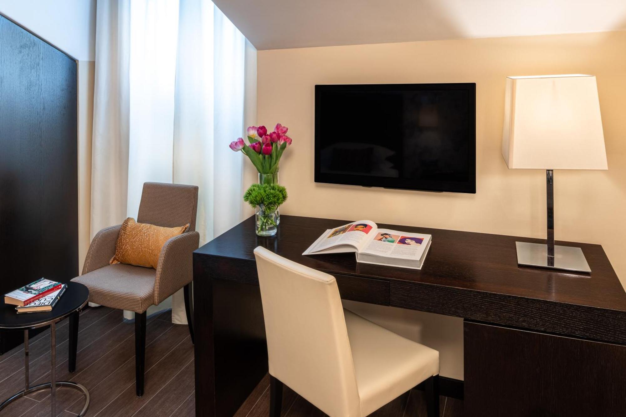 Starhotels Majestic Торино Стая снимка