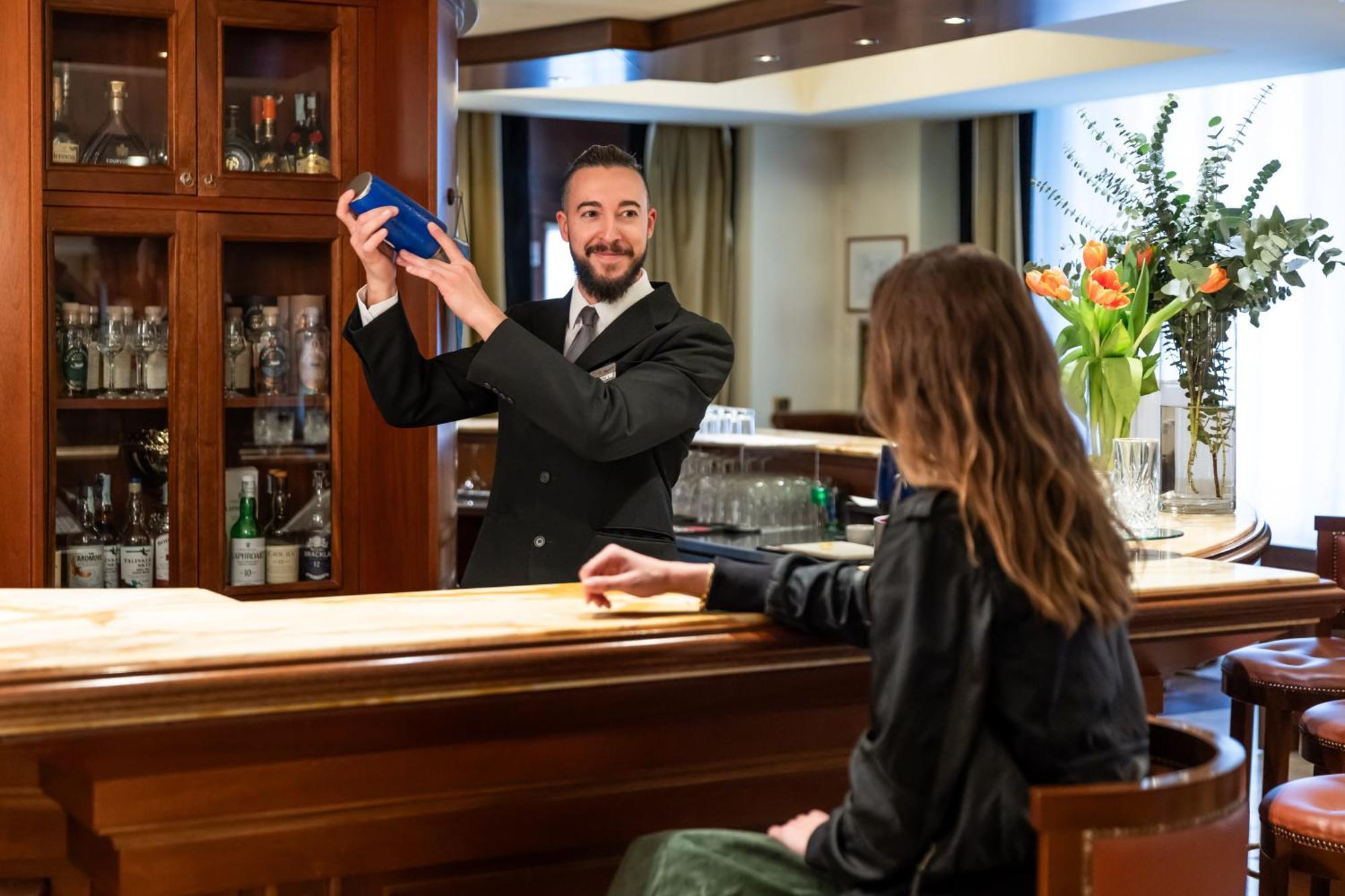 Starhotels Majestic Торино Екстериор снимка